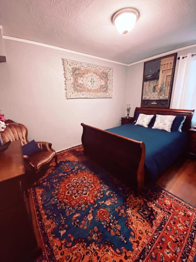 Serene Charming Private Suite Patio, Upscale バークレー エクステリア 写真