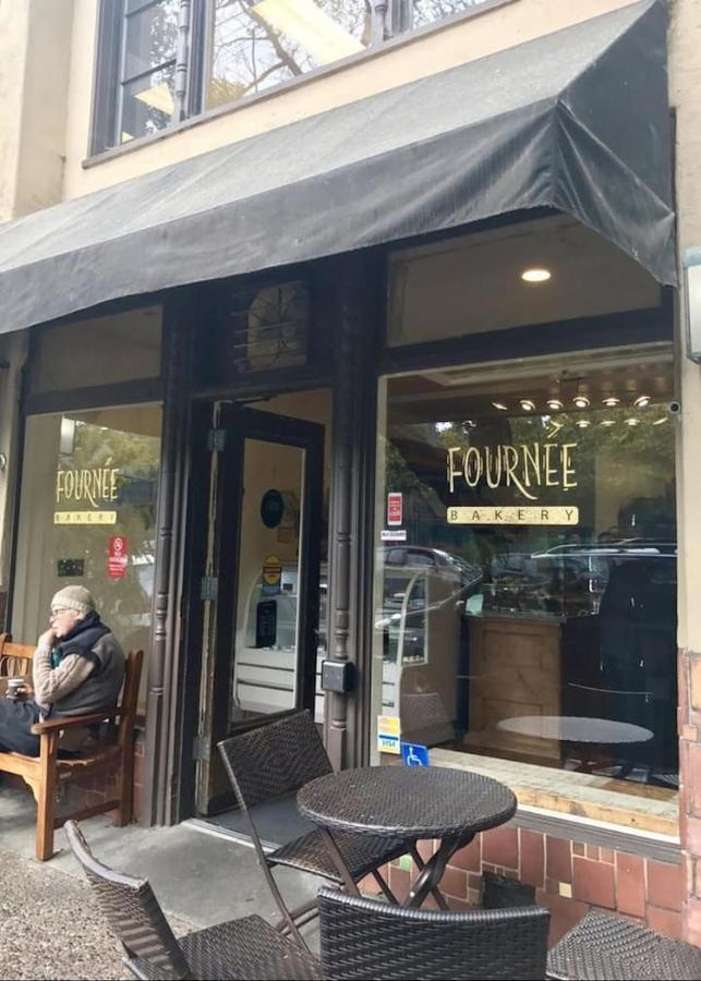 Serene Charming Private Suite Patio, Upscale バークレー エクステリア 写真